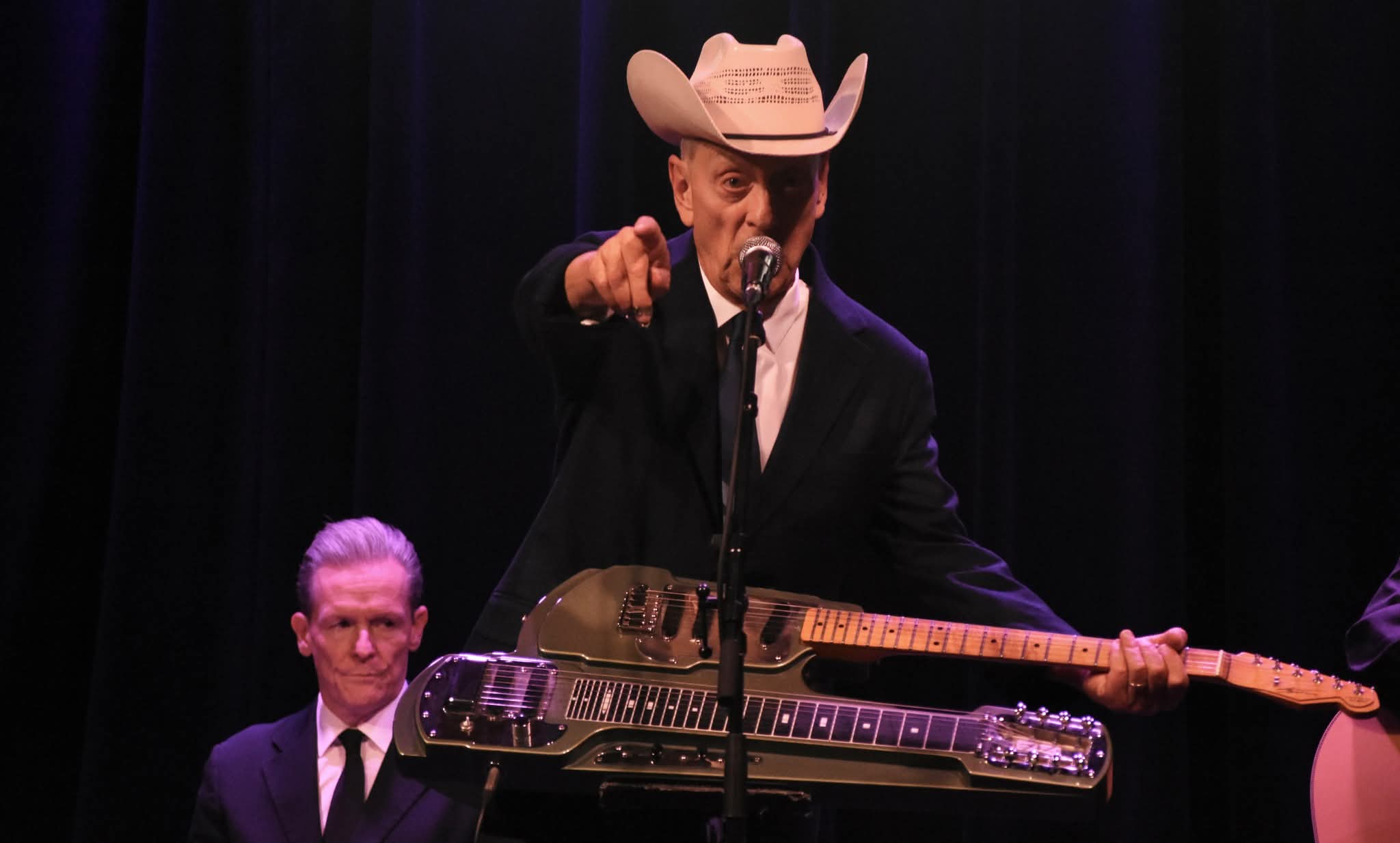 JuniorBrown2025-06-12IronHorseMusicHallNorthamptonMA (1).jpg